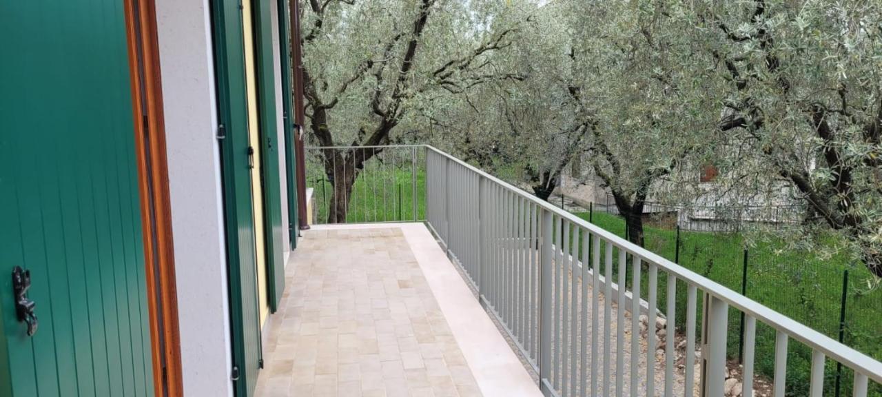 Ca' De L'Achille Appartement Torri Del Benaco Buitenkant foto